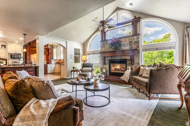 3237 TWIN PEAKS DR, Layton, UT 84040