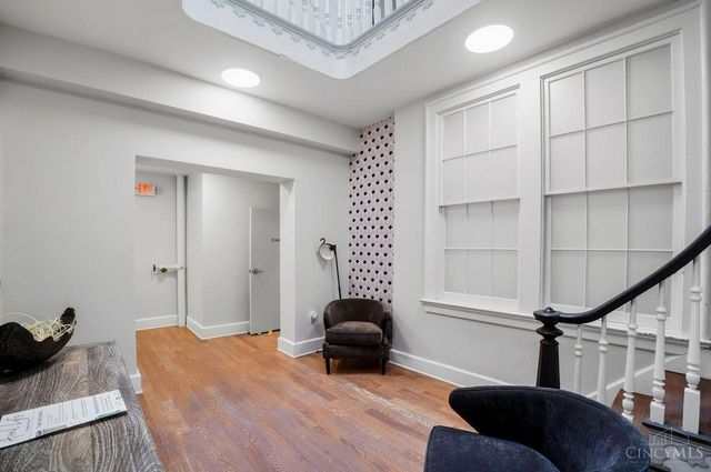 33 E Court Street, Cincinnati, OH 45202