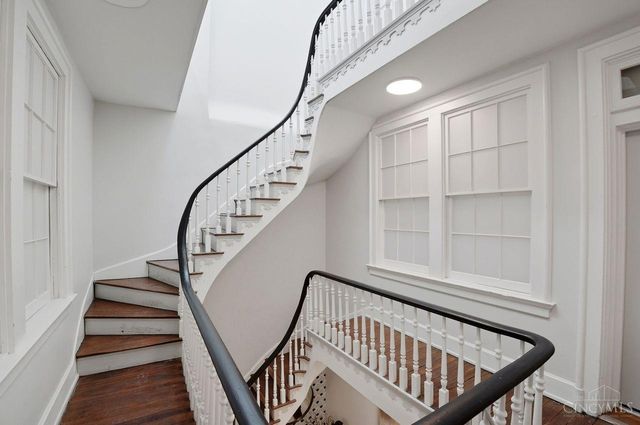 33 E Court Street, Cincinnati, OH 45202