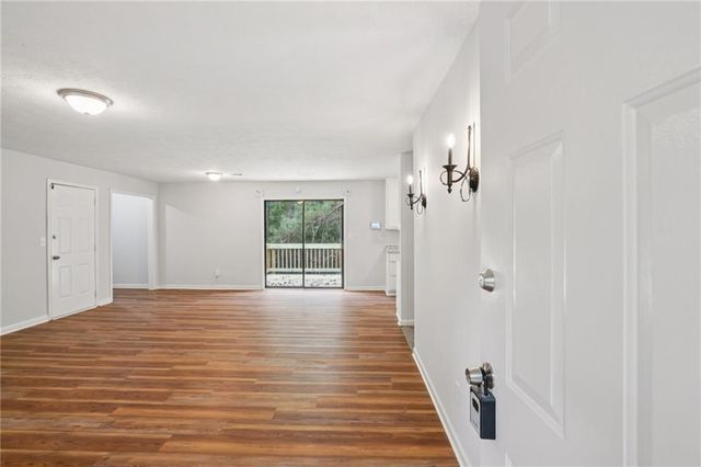 2853 Melanie Lane, Douglasville, GA 30135