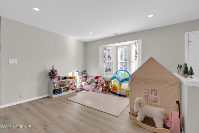 81 Wood Duck Court, Freehold, NJ 07728