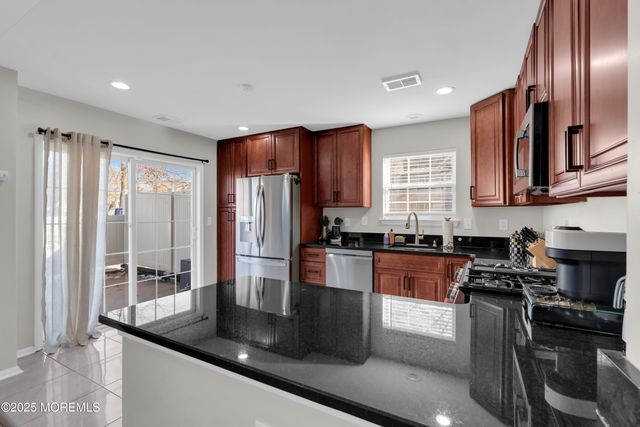 81 Wood Duck Court, Freehold, NJ 07728