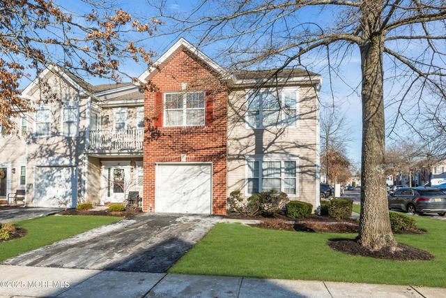 81 Wood Duck Court, Freehold, NJ 07728