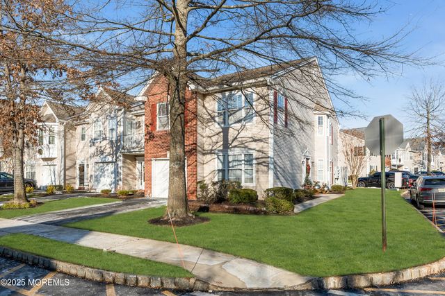 81 Wood Duck Court, Freehold, NJ 07728