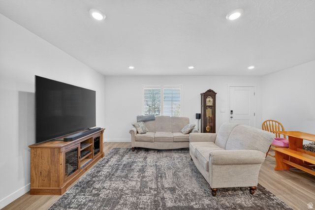 4064 S PITCHBLACK LN, Magna, UT 84044