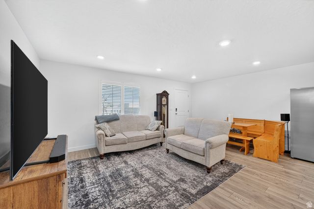 4064 S PITCHBLACK LN, Magna, UT 84044