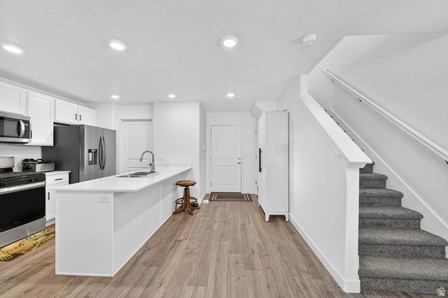 4064 S PITCHBLACK LN, Magna, UT 84044