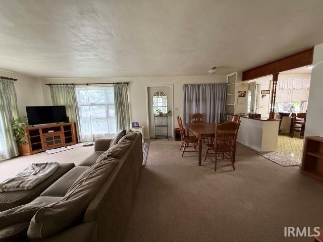 1104 N 8th Street, Mitchell, IN 47446