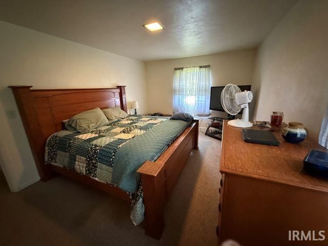 1104 N 8th Street, Mitchell, IN 47446