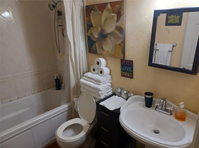 2405 Timberlake Drive, Irving, TX 75062