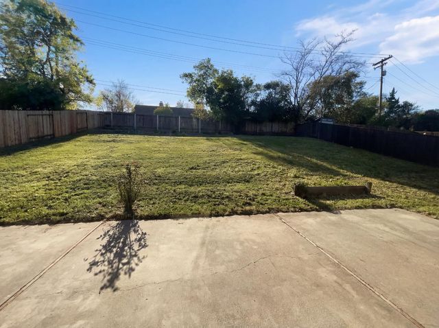 141 Sierra Woods Cir, Folsom, CA 95630