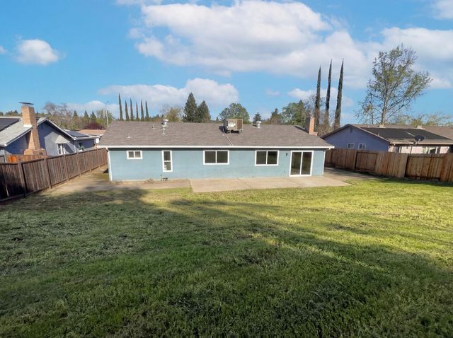 141 Sierra Woods Cir, Folsom, CA 95630