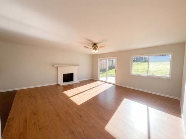 141 Sierra Woods Cir, Folsom, CA 95630