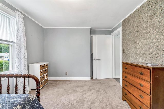 7 Queens Bay Lane, Buzzards Bay, MA 02532