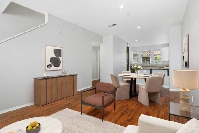 112 Via Sovana, Santee, CA 92071