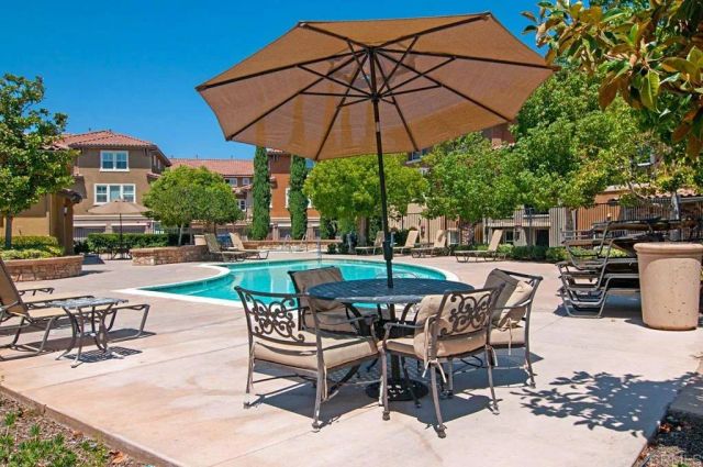 112 Via Sovana, Santee, CA 92071