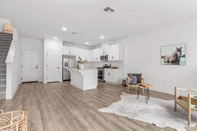 319 MINNEOLA PLACE, Fallbrook, CA 92028