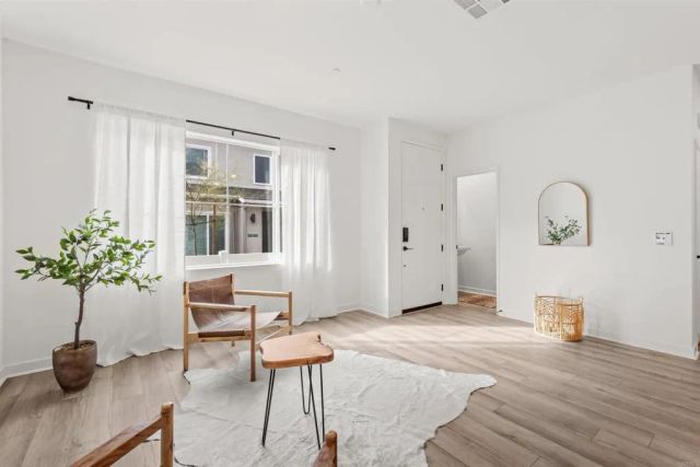 319 MINNEOLA PLACE, Fallbrook, CA 92028