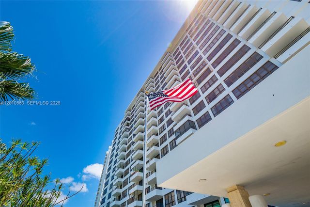 600 Three Islands Blvd 402, Hallandale Beach, FL 33009