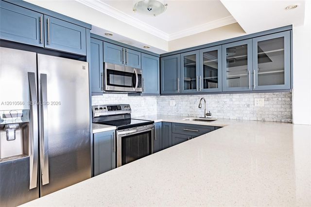 600 Three Islands Blvd 402, Hallandale Beach, FL 33009