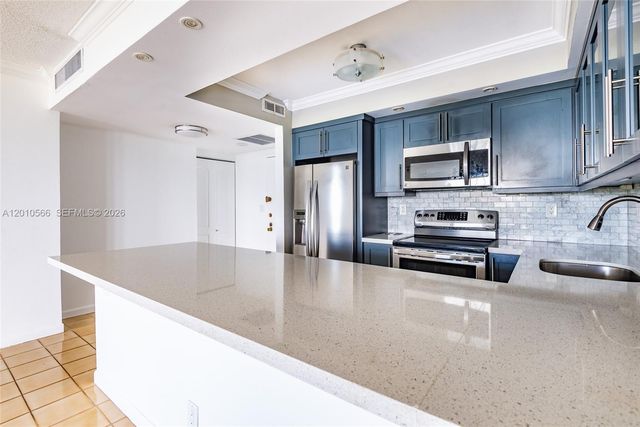 600 Three Islands Blvd 402, Hallandale Beach, FL 33009