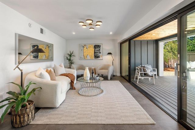 1749 Lake Street, San Mateo, CA 94403