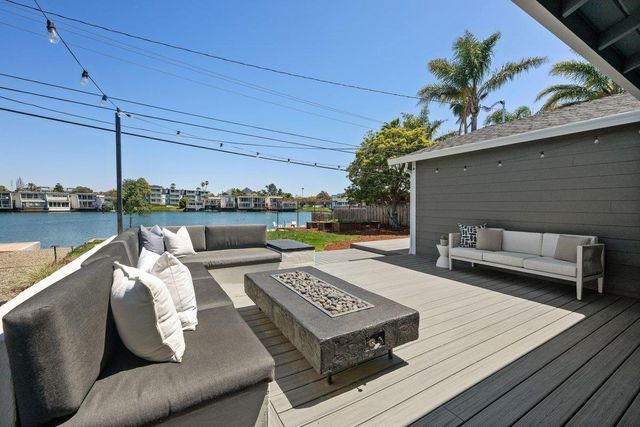 1749 Lake Street, San Mateo, CA 94403