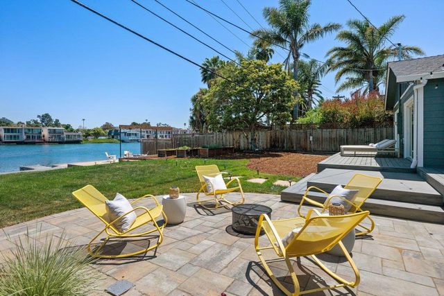 1749 Lake Street, San Mateo, CA 94403