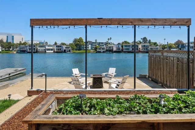 1749 Lake Street, San Mateo, CA 94403