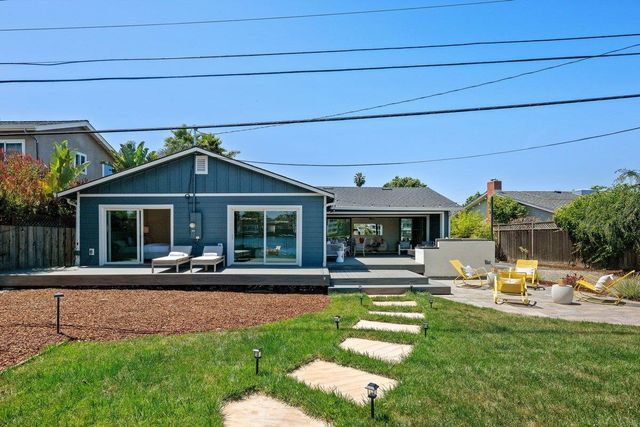 1749 Lake Street, San Mateo, CA 94403