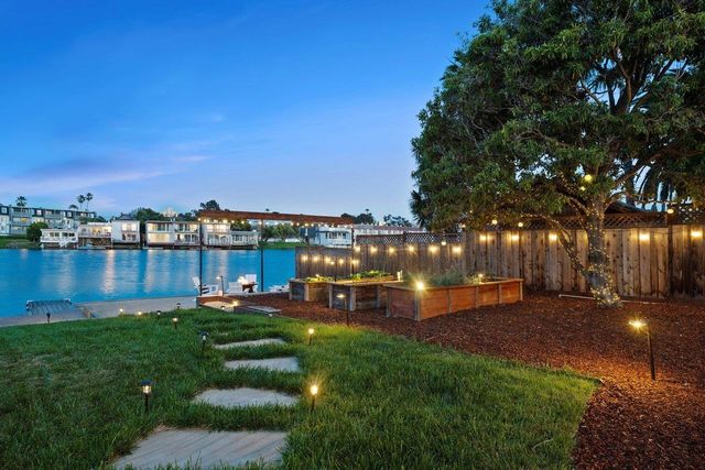 1749 Lake Street, San Mateo, CA 94403