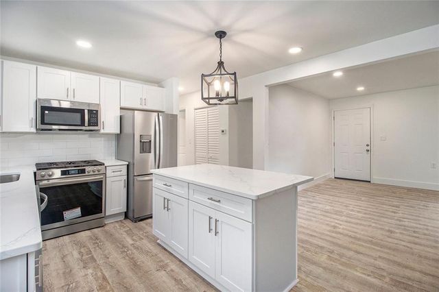 1317 Redford SE Drive, Atlanta, GA 30315