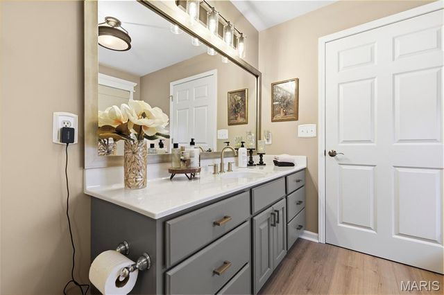 301 Meadow Chase Drive, Festus, MO 63028