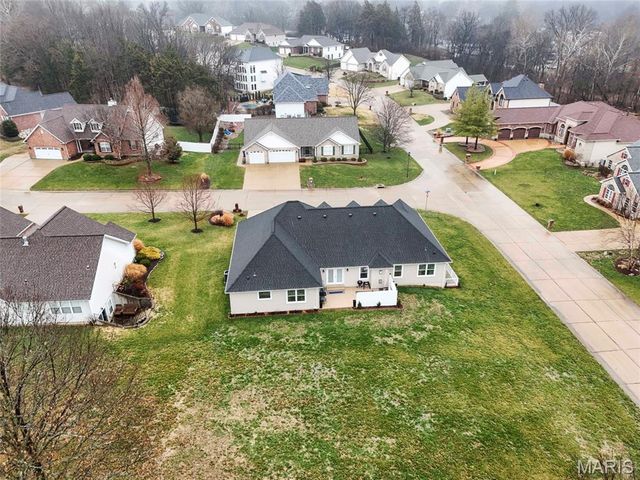 301 Meadow Chase Drive, Festus, MO 63028