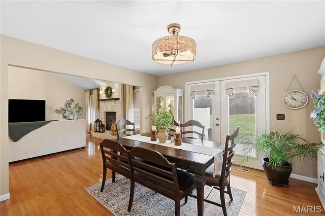 301 Meadow Chase Drive, Festus, MO 63028