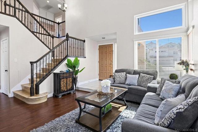 3718 Via Las Villas, Oceanside, CA 92056