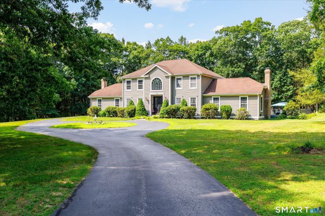 56 River Road, Killingly, CT 06241