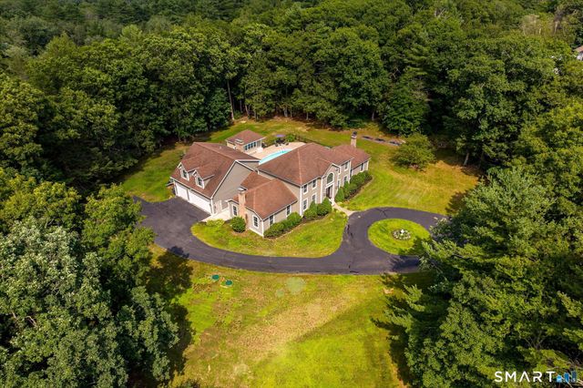 56 River Road, Killingly, CT 06241