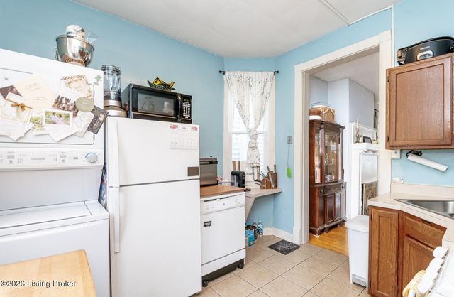 1908 Bonnycastle Ave, Louisville, KY 40205