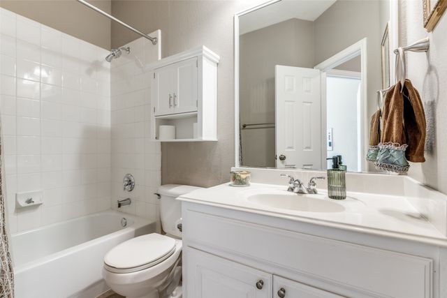 14886 Daneway Drive, Frisco, TX 75035