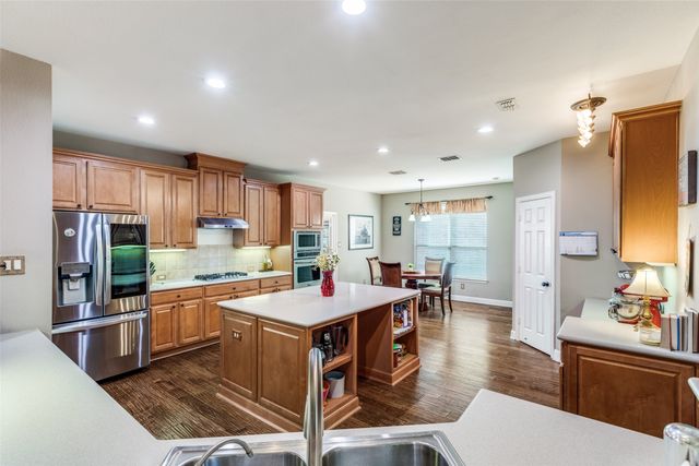 14886 Daneway Drive, Frisco, TX 75035