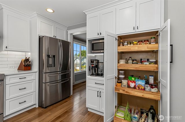 6728 72nd Street NE, Marysville, WA 98270