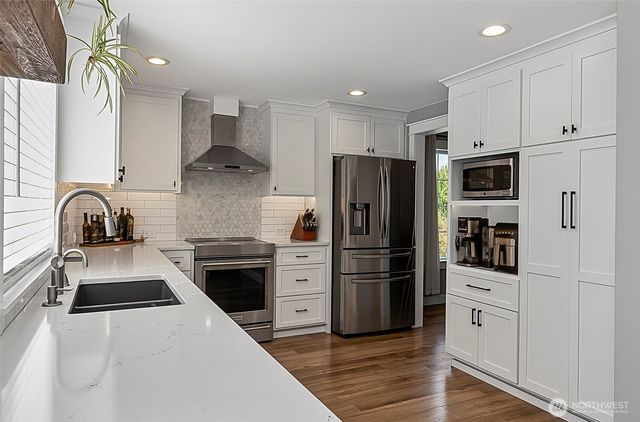 6728 72nd Street NE, Marysville, WA 98270
