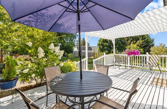 6728 72nd Street NE, Marysville, WA 98270