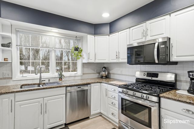 6807 Kenowa Avenue Sw, Georgetown Twp, MI 49418