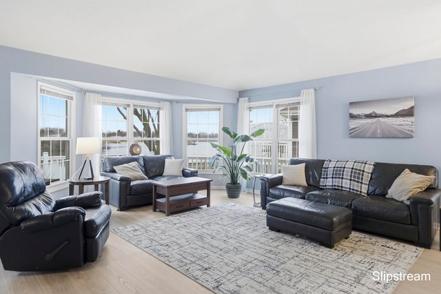 6807 Kenowa Avenue Sw, Georgetown Twp, MI 49418