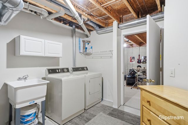 6807 Kenowa Avenue Sw, Georgetown Twp, MI 49418