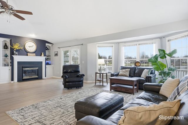 6807 Kenowa Avenue Sw, Georgetown Twp, MI 49418