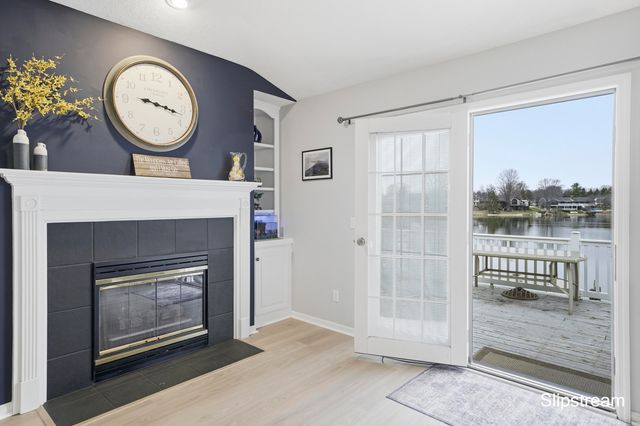 6807 Kenowa Avenue Sw, Georgetown Twp, MI 49418