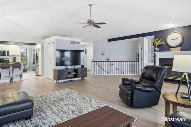 6807 Kenowa Avenue Sw, Georgetown Twp, MI 49418